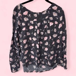 Ann Taylor LOFT floral long sleeve blouse women’s size XS petite